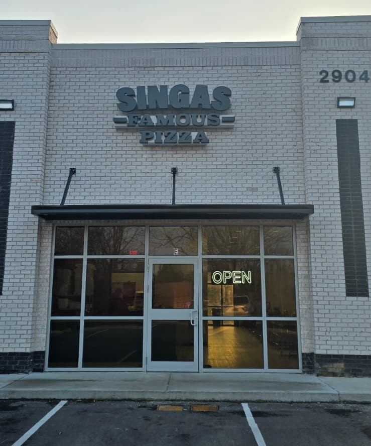 Singas famous pizza