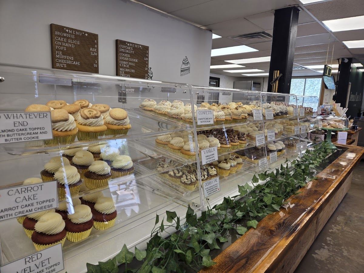 Emerald Cake & Co